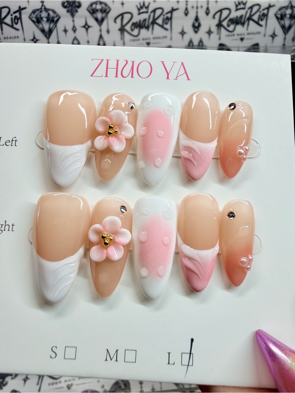 Women's Pink & Nude Floral Press-On Nails